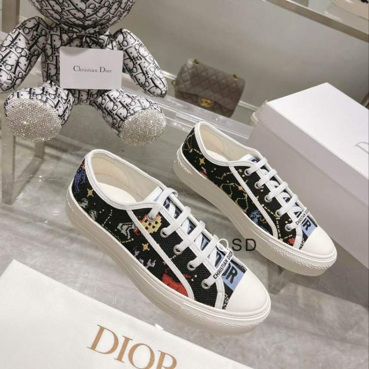 Picture of Dior Shoes _SKUDiorsz34-41SD06123847